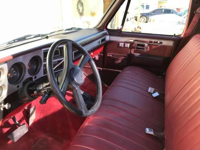 1985 Red Chevrolet C/K Pickup 1500