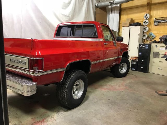 1985 Red Chevrolet C/K Pickup 1500