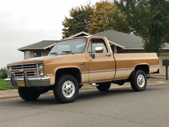 1985 Gold Chevrolet C/K Pickup 2500 Standard Cab Pickup