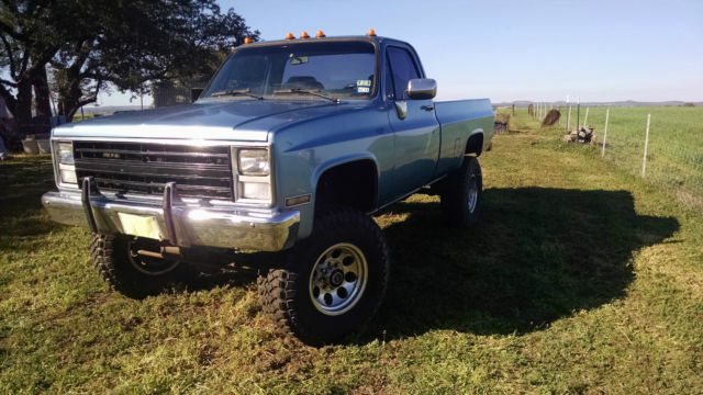 1985 Light Metallic Blue Chevrolet Other Pickups Standard Cab Pickup