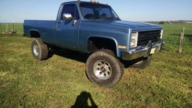 1985 Light Metallic Blue Chevrolet Other Pickups Standard Cab Pickup