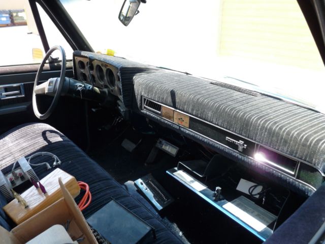 1985 Blue custom Chevrolet C/K Pickup 1500 Standard Cab Pickup