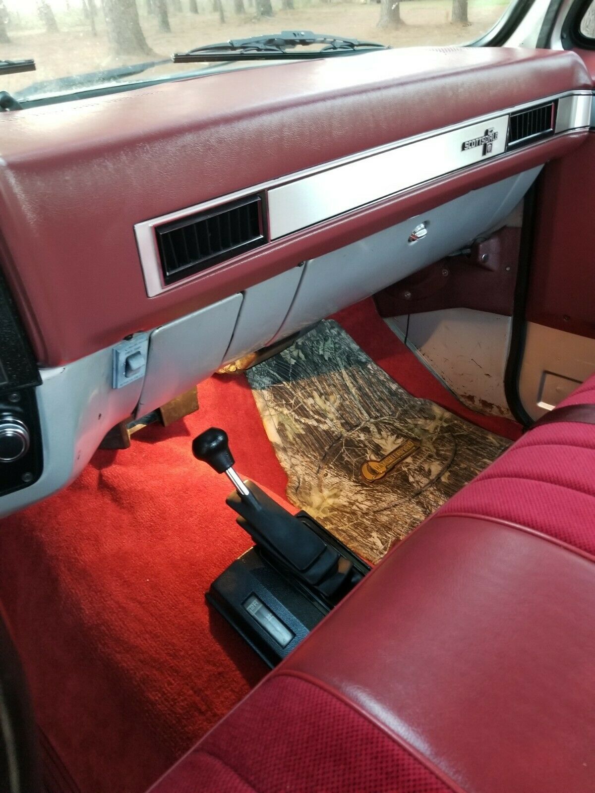 1985 Silver Chevrolet Other Pickups Standard Cab Pickup