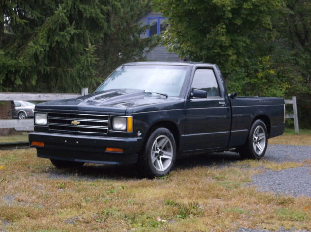 1985 BLUE Chevrolet S-10 SHORT BOX