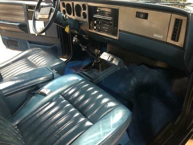 1985 Blue Chevrolet S-10 SUV