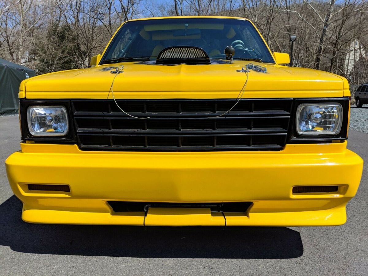1985 Yellow Chevrolet S-10 Standard Cab Pickup
