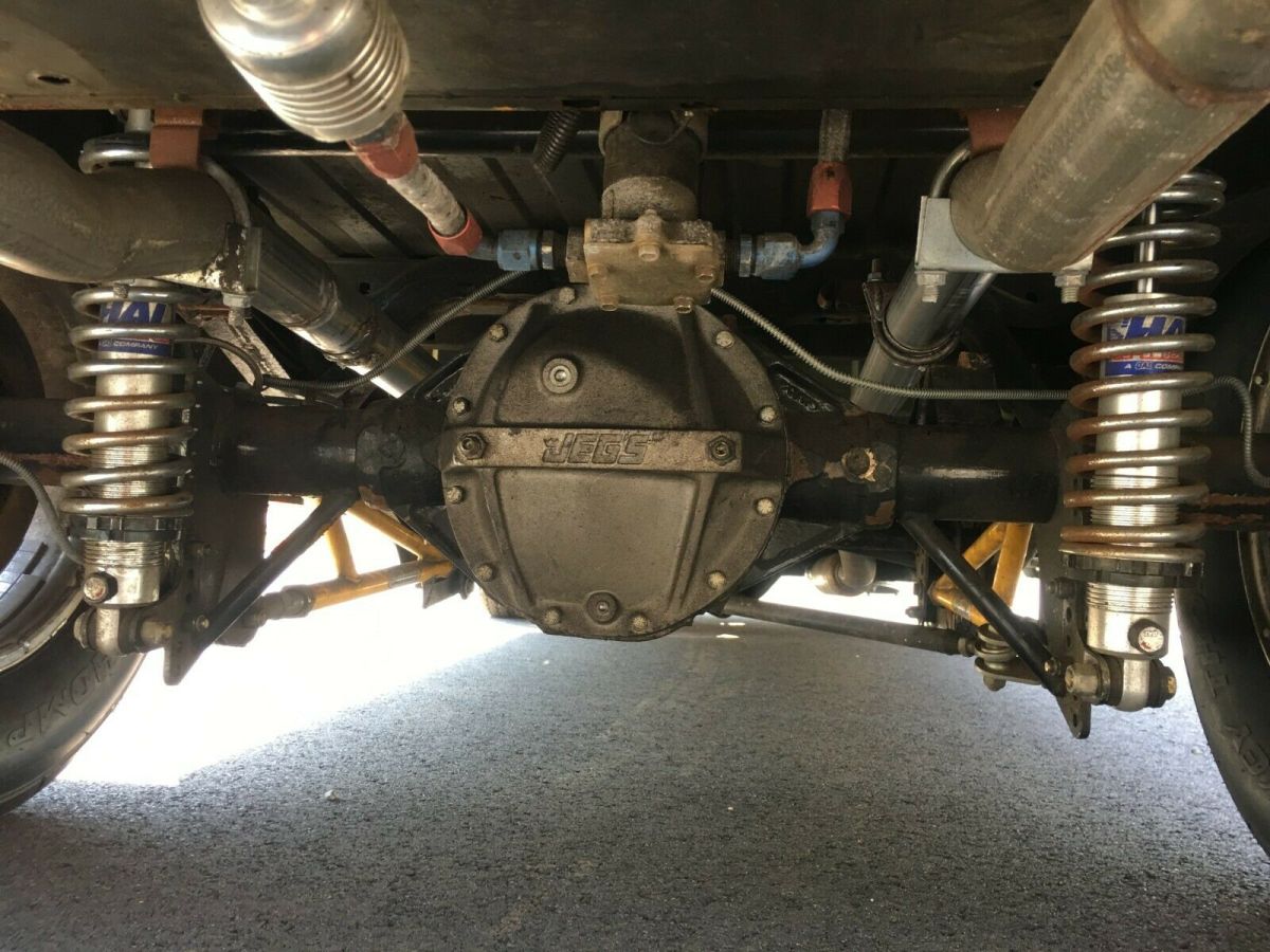 1985 Yellow Chevrolet S-10 Standard Cab Pickup