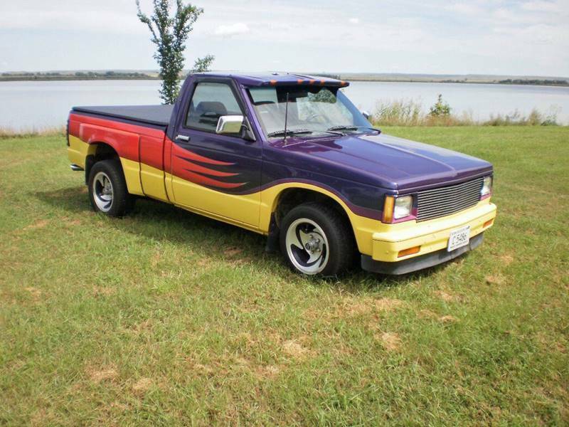 1985 Red Chevrolet S-10 Pickup Truck