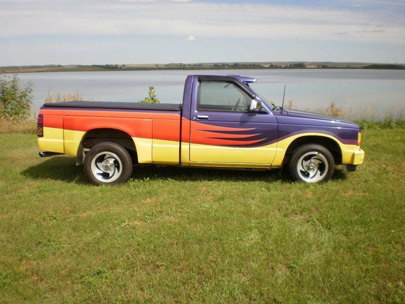 1985 Red Chevrolet S-10 Pickup Truck