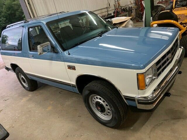 1985 Chevrolet S-10 SUV