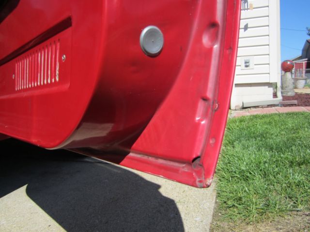 1985 Red Chevrolet C-10