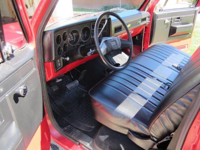 1985 Red Chevrolet C-10