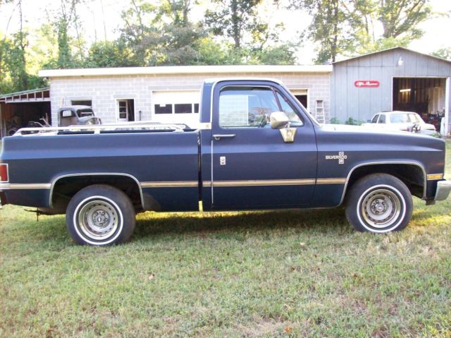 1985 Brown Chevrolet C/K Pickup 1500 Standard Cab Pickup