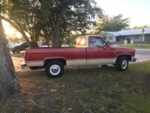1985 RED & WHITE Chevrolet Other Pickups LONG BED