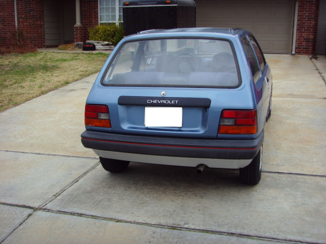 1985 Blue Chevrolet Sprint Hatchback