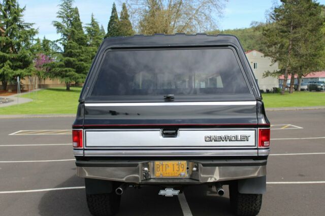 1985 Black Chevrolet Silverado 1500 Standard Cab Pickup