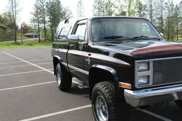 1985 Black Chevrolet Silverado 1500 Standard Cab Pickup