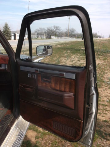 1985 Brown tan Chevrolet C/K Pickup 3500 Standard Cab Pickup