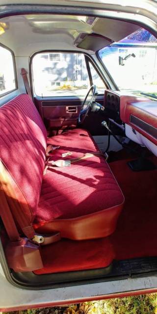 1985 White Chevrolet C-10 Standard Cab Pickup