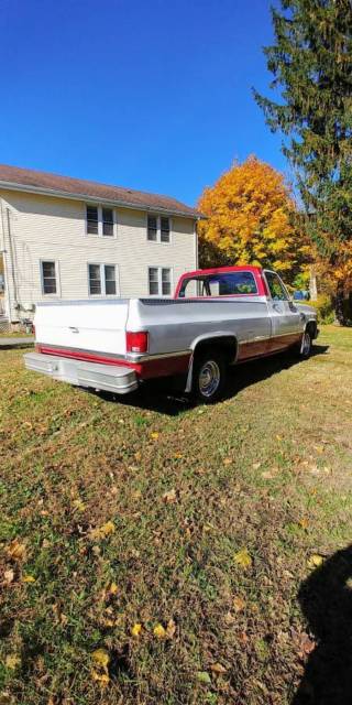 1985 White Chevrolet C-10 Standard Cab Pickup