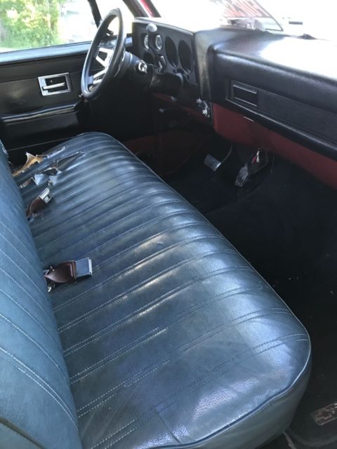 1985 Red Chevrolet C-10 Standard Cab Pickup