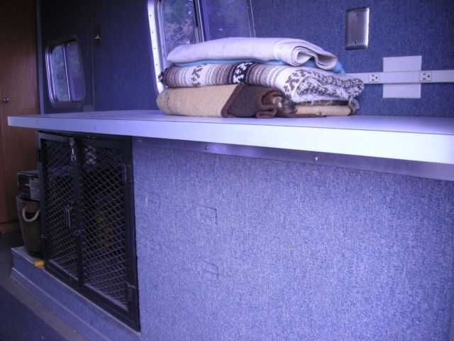 1985 White Chevrolet C-10 POLICE SWAT COMMAND CENTER