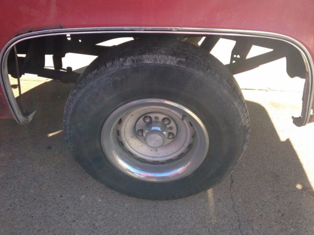 1985 Red Chevrolet C-10 SQUARE BODY