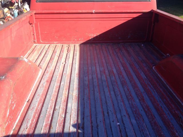 1985 Red Chevrolet C-10 SQUARE BODY