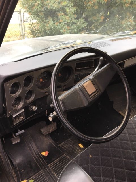 1985 Black Chevrolet C-10