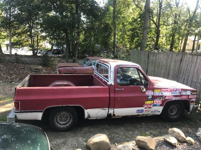 1985 Red Chevrolet C-10