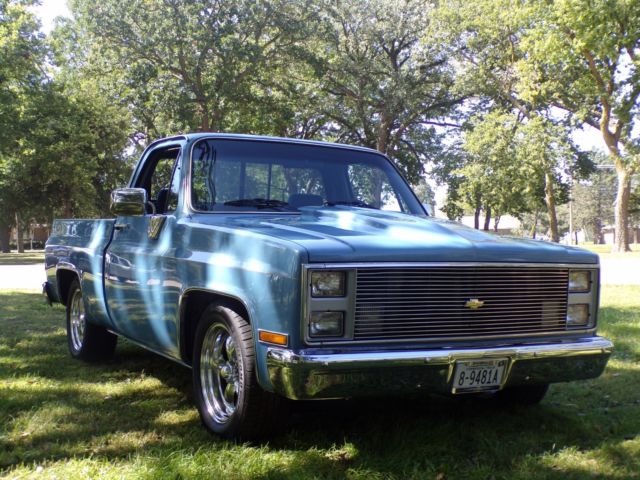 1985 Blue Chevrolet C-10 Short Box