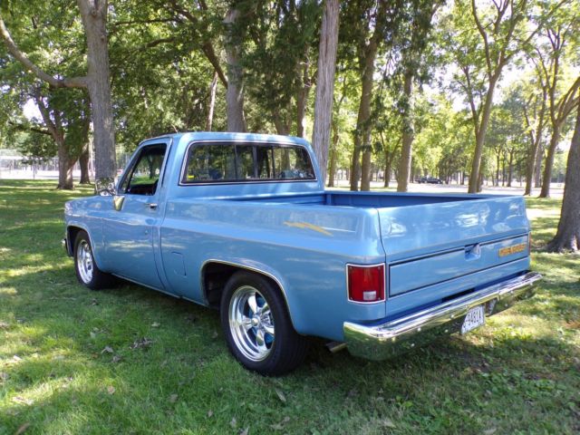 1985 Blue Chevrolet C-10 Short Box