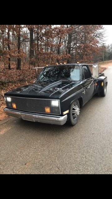 1985 Black Chevrolet C/K Pickup 3500