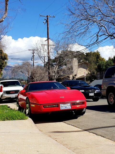 1985 Red Chevrolet Corvette Coupe