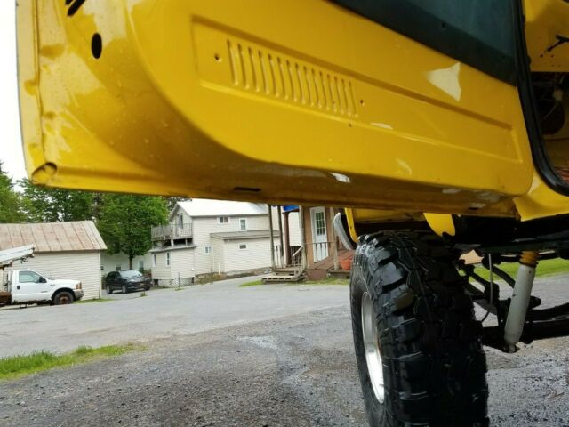 1985 Yellow Chevrolet C/K Pickup 2500
