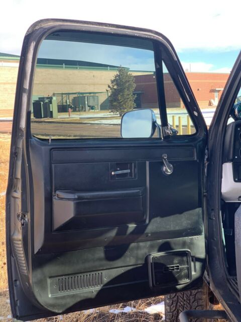 1985 Blue Chevrolet C/K Pickup 2500 Standard Cab Pickup