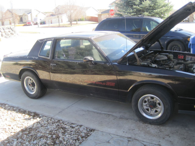 1985 Black/MAROON Chevrolet Monte Carlo 2 DOOR T-TOP