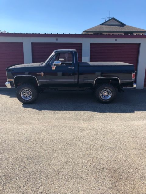 1985 Black Chevrolet K10 Standard Cab Pickup