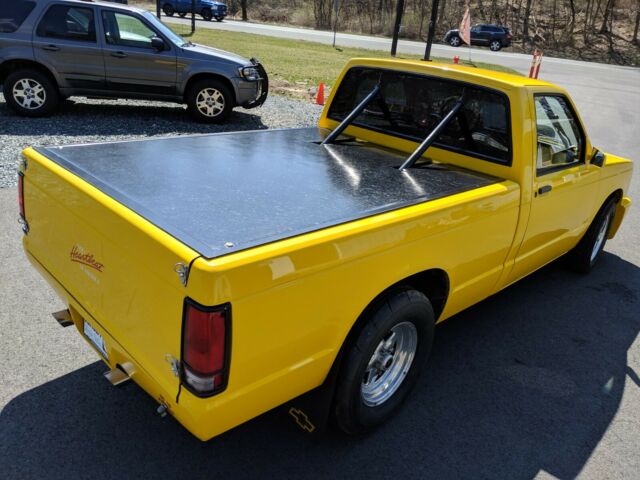 1985 Yellow Chevrolet S-10 Pickup