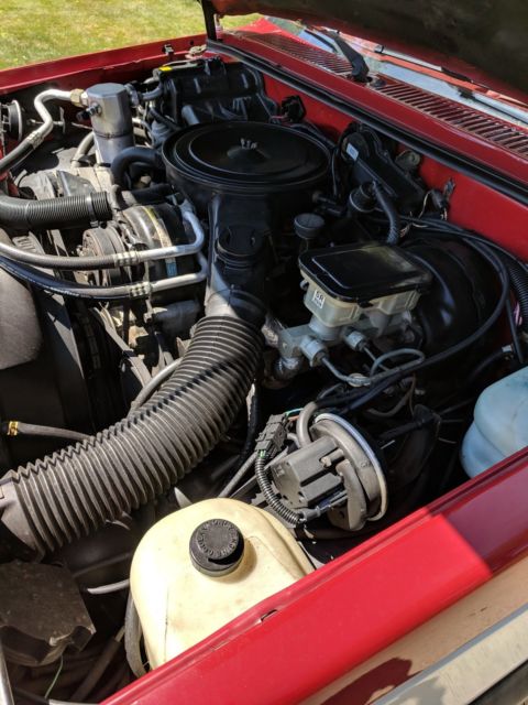 1985 Red/White Chevrolet Blazer SUV