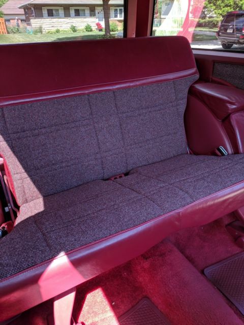 1985 Red/White Chevrolet Blazer SUV