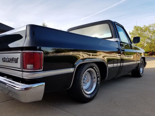 1985 Black Chevrolet C-10 Standard Cab Pickup