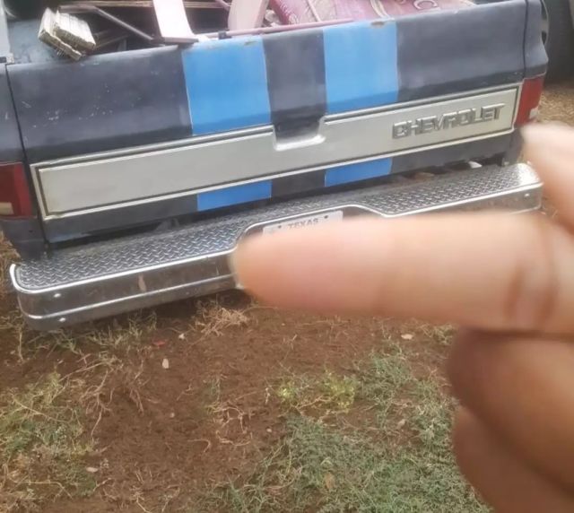 1985 Chevrolet Silverado 1500 Standard Cab Pickup