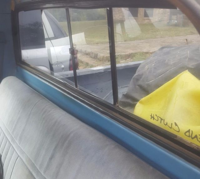 1985 Chevrolet Silverado 1500 Standard Cab Pickup