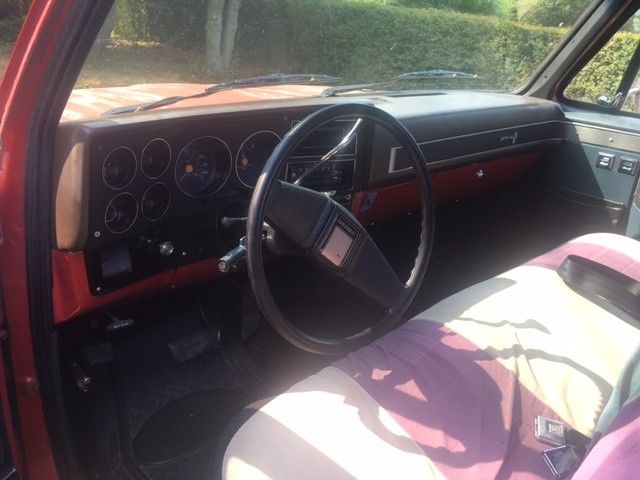 1985 Red Chevrolet C-10 truck