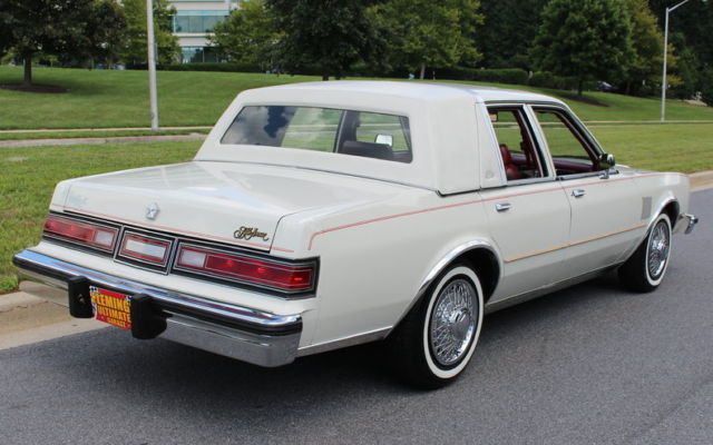 1985 White Chrysler 5th Avenue Sedan