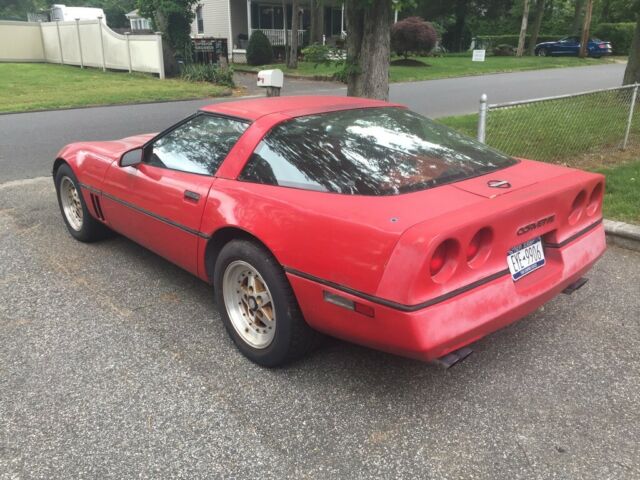 1985 Red Chevrolet Corvette