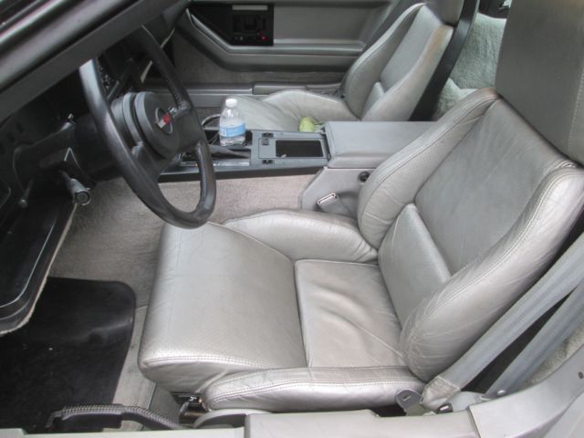 1985 Gray Chevrolet Corvette Coupe