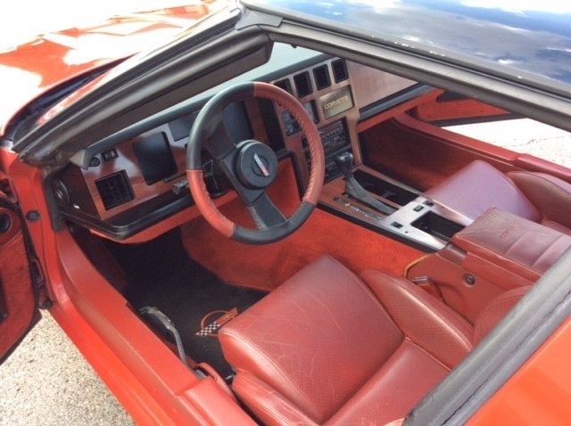 1985 Red Chevrolet Corvette Coupe