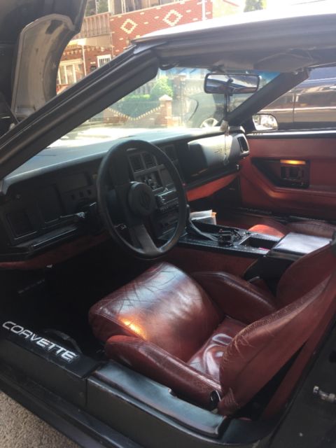 1985 Black Chevrolet Corvette Coupe